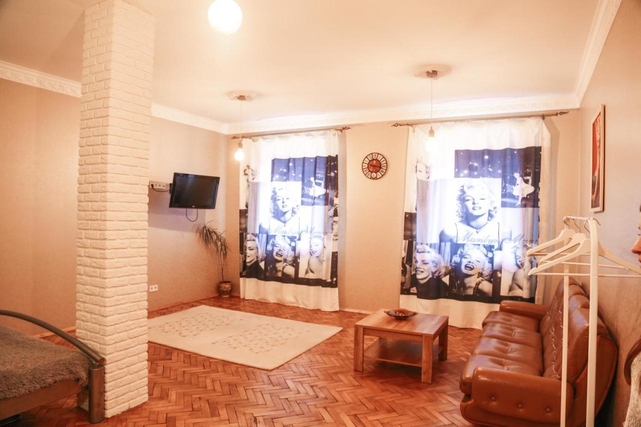 Monro - Heart Of Lviv Apartment Exterior foto